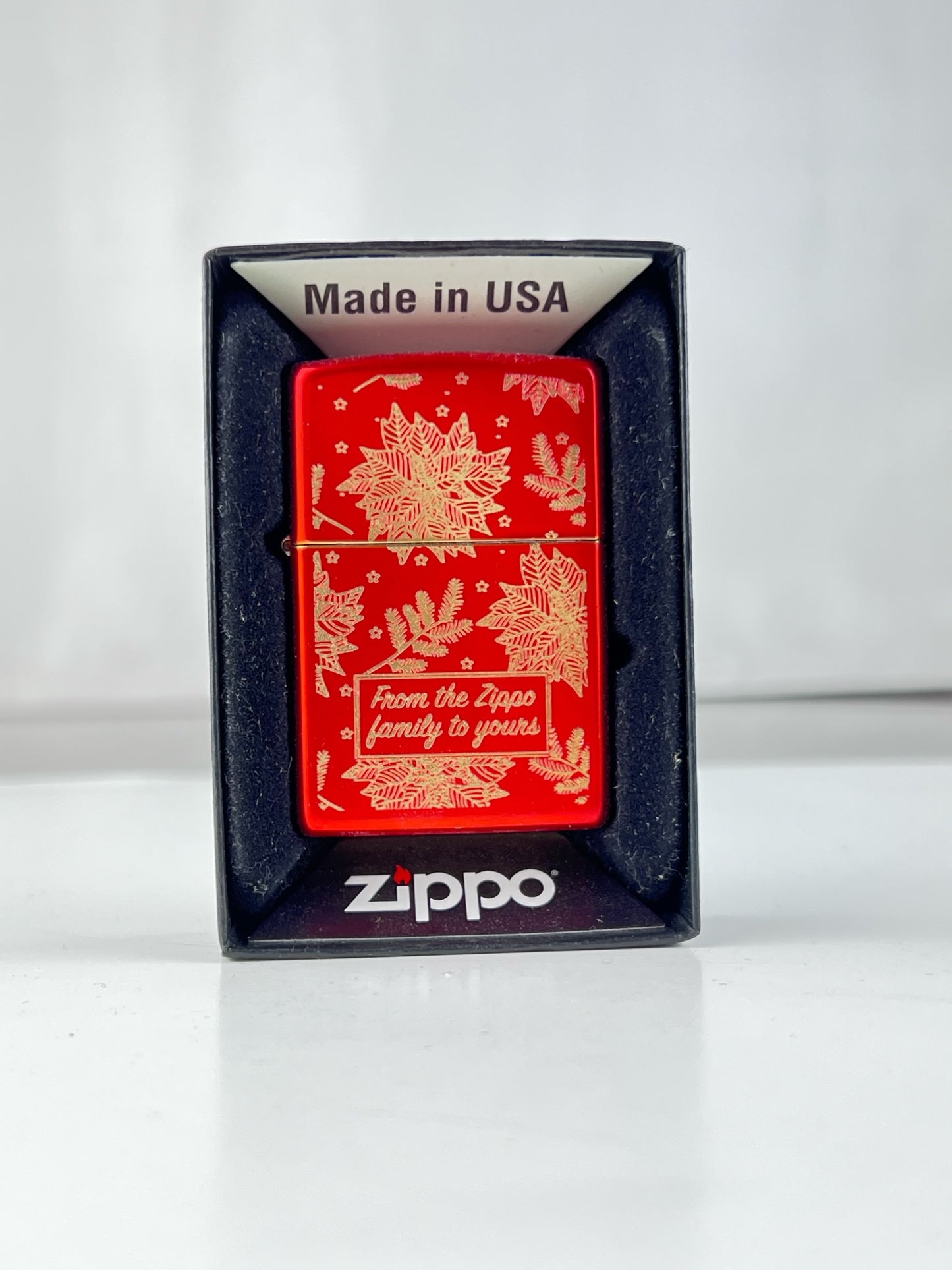 Zippo 49475 Poinsettia Design Christmas